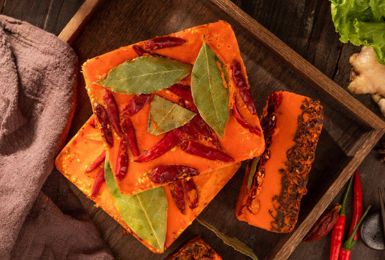 火鍋調(diào)料全自動(dòng)包裝機(jī)品牌- 佛山合蔚包裝機(jī)械