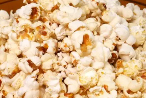 你知道我們經(jīng)常吃的爆米花是怎么包裝的嗎?